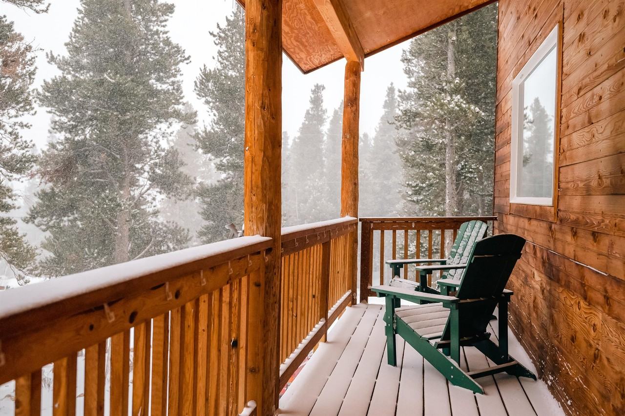 715 Silver Creek Rd #1 - Photo 3 of 33