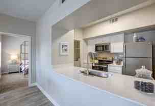 9620 W Russell Rd - Photo 1 of 1