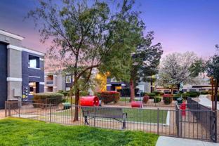 9620 W Russell Rd - Photo 1 of 1