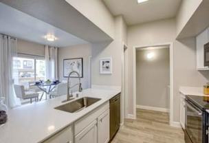 9620 W Russell Rd - Photo 1 of 1