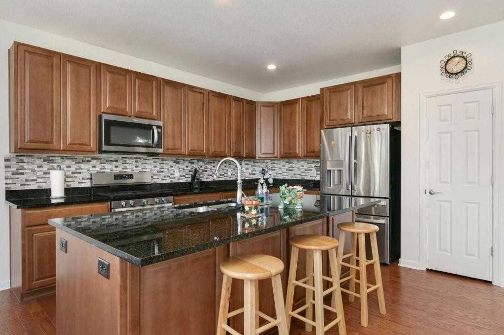 5915 Fall Harvest Way - Photo 7 of 16