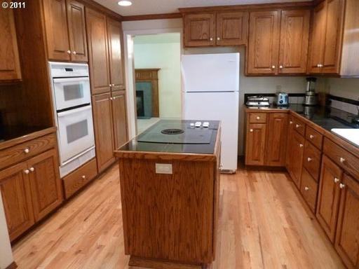 453 E Stonecreek Dr - Photo 3 of 9