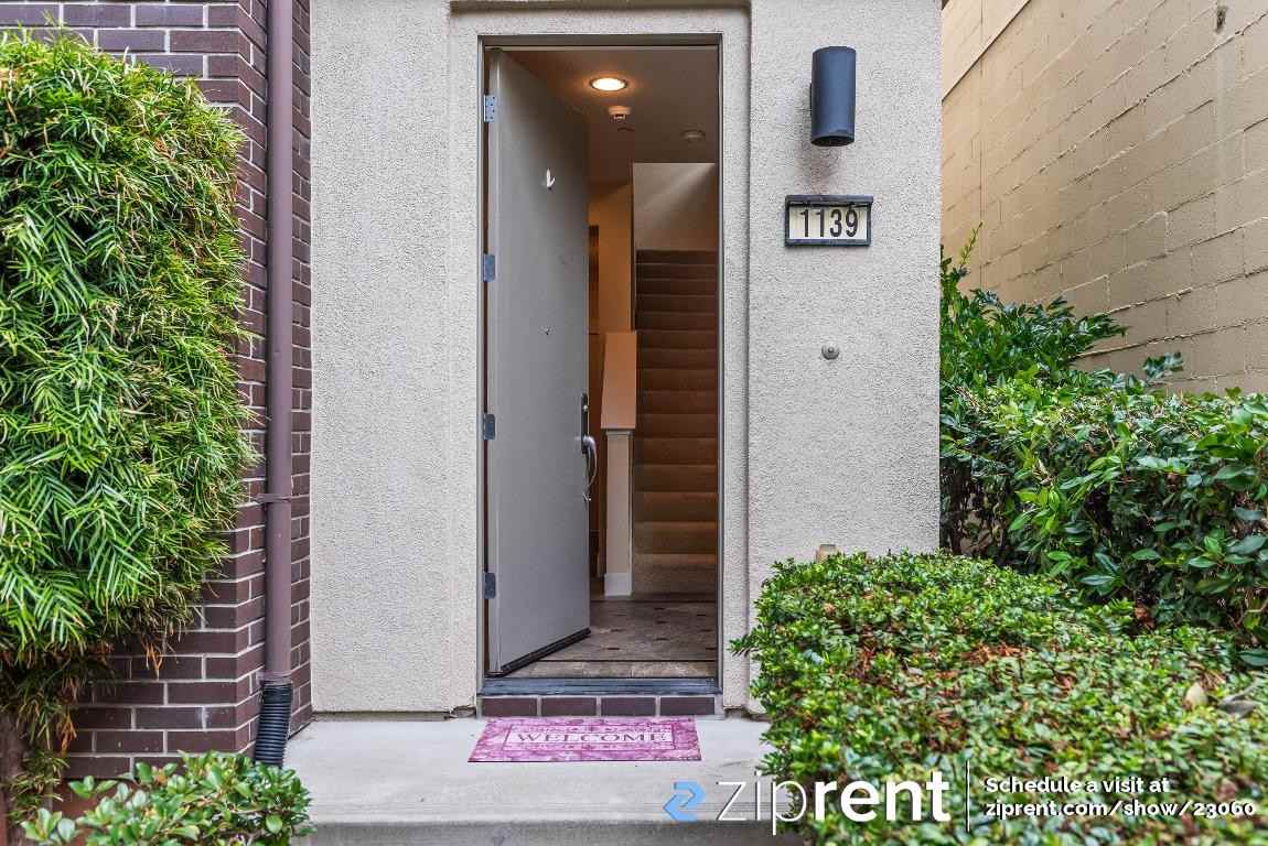 1139 66th St - Photo 2 of 30