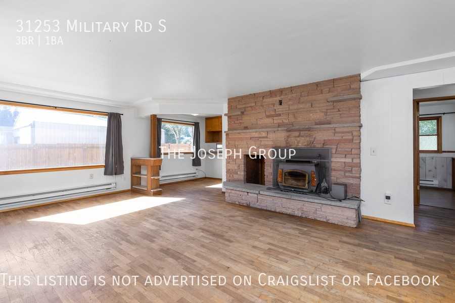 31253 Military Rd S - Photo 3 of 39