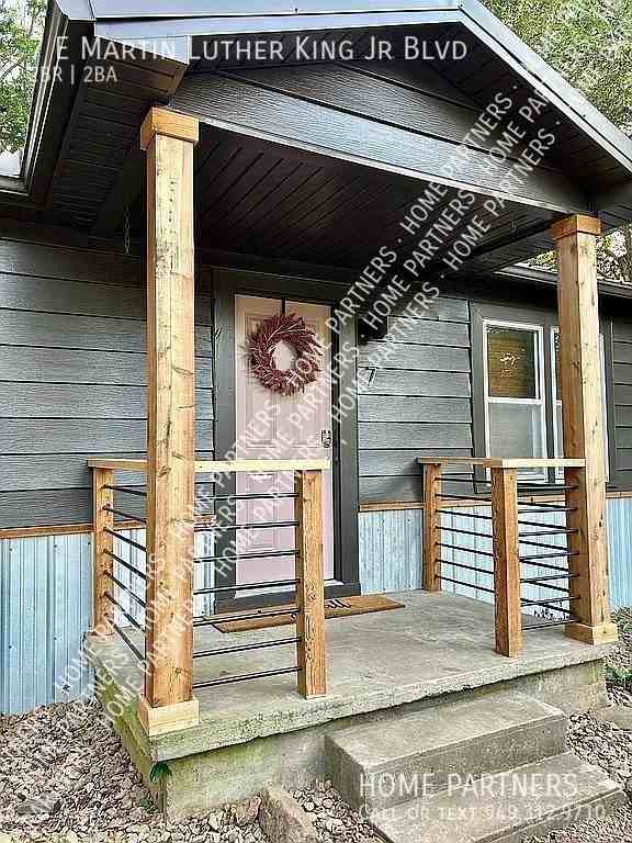 7 E Martin Luther King Jr Blvd - Photo 2 of 36