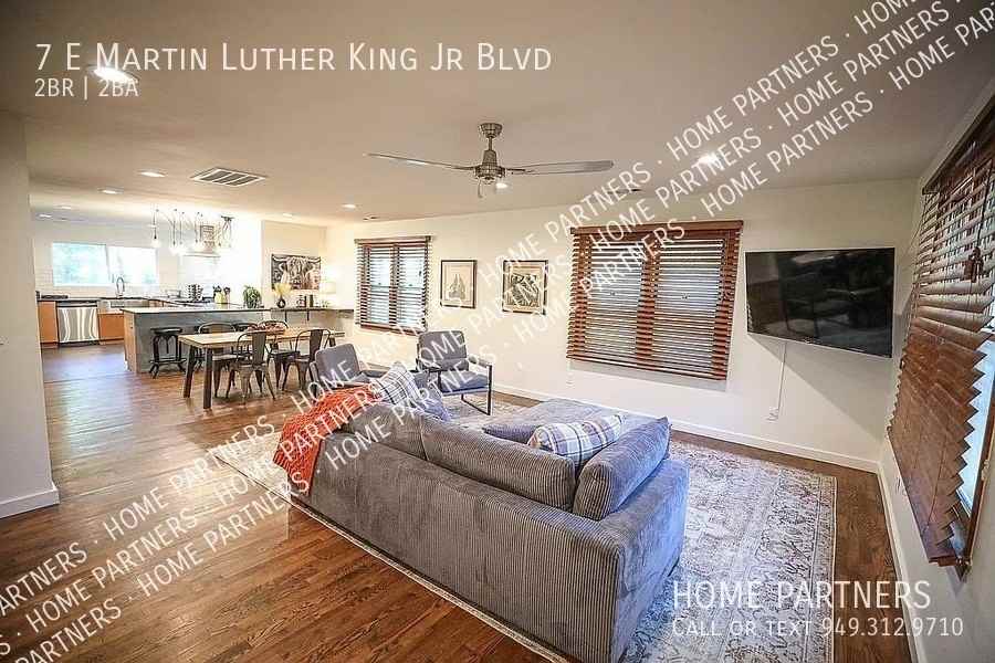 7 E Martin Luther King Jr Blvd - Photo 3 of 36