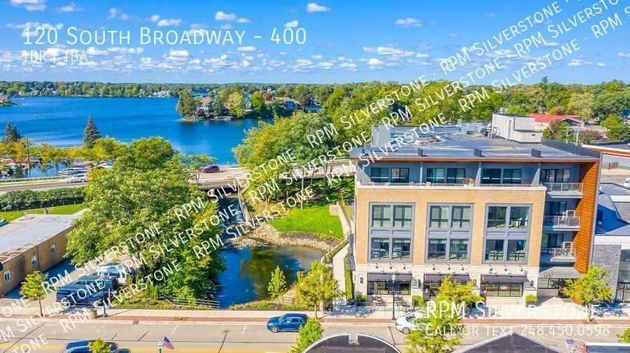 120 S Broadway St #400