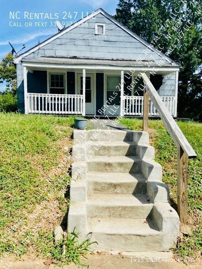 1415 Underwood Ave - Photo 2 of 11