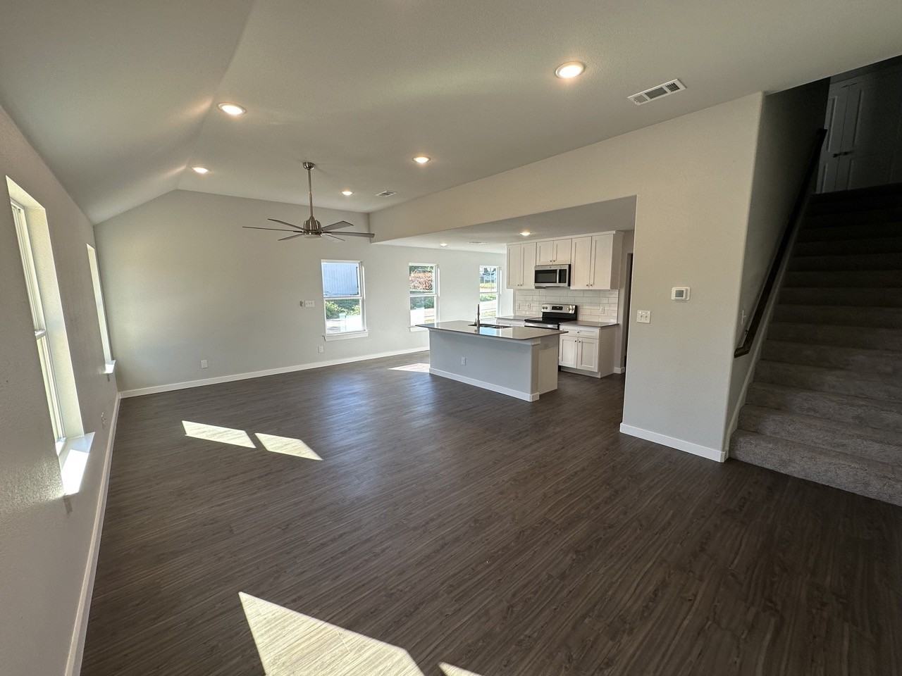 1700 E Powell Ave #NA - Photo 2 of 9