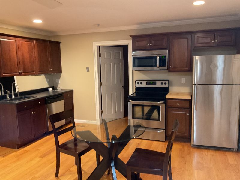 18 Edith Ln - Photo 2 of 8