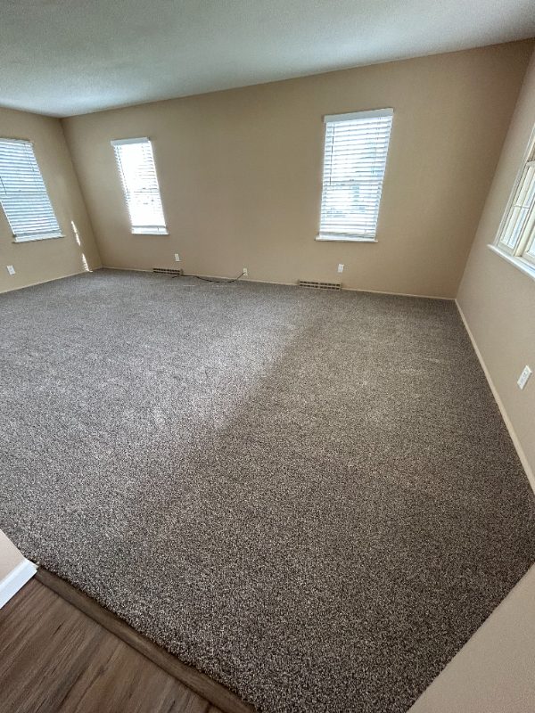 2700 Carmel Drive - Photo 6 of 33