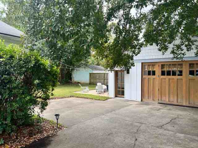 537 Saint Andrews Blvd - Photo 2 of 13