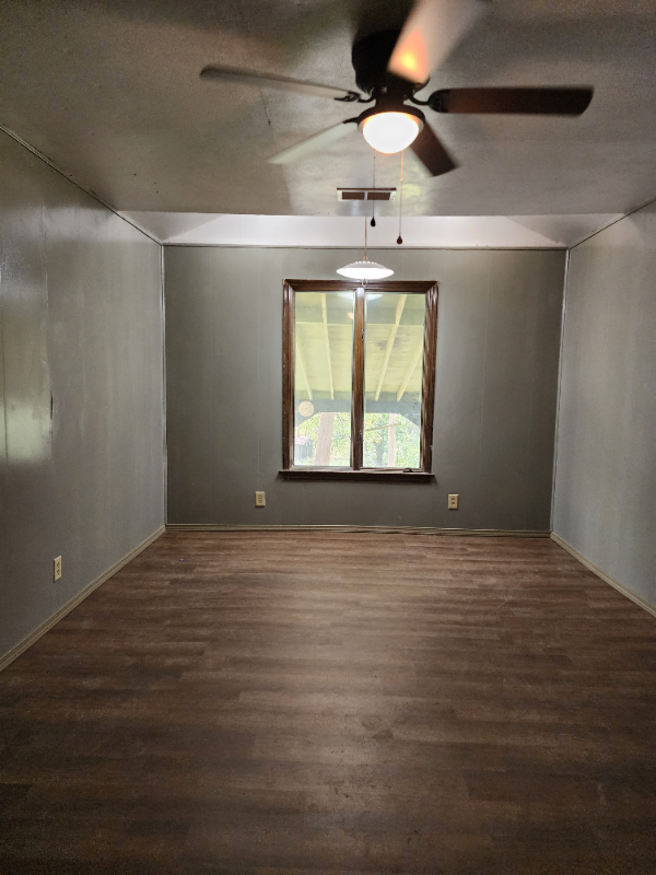 6812 Deer Run Rd - Photo 2 of 11