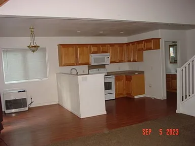 185 Delleker Park Dr - Photo 3 of 10