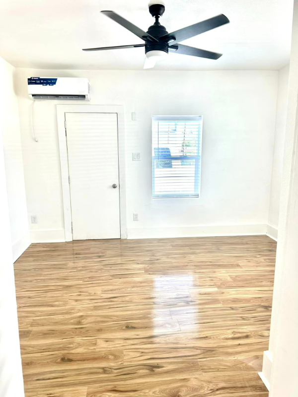 605 New York Ave - Photo 4 of 17