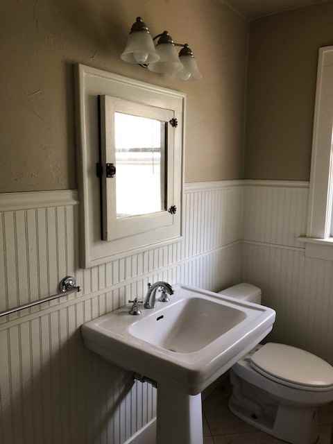129 Nw 30th St #8 - Photo 5 of 11