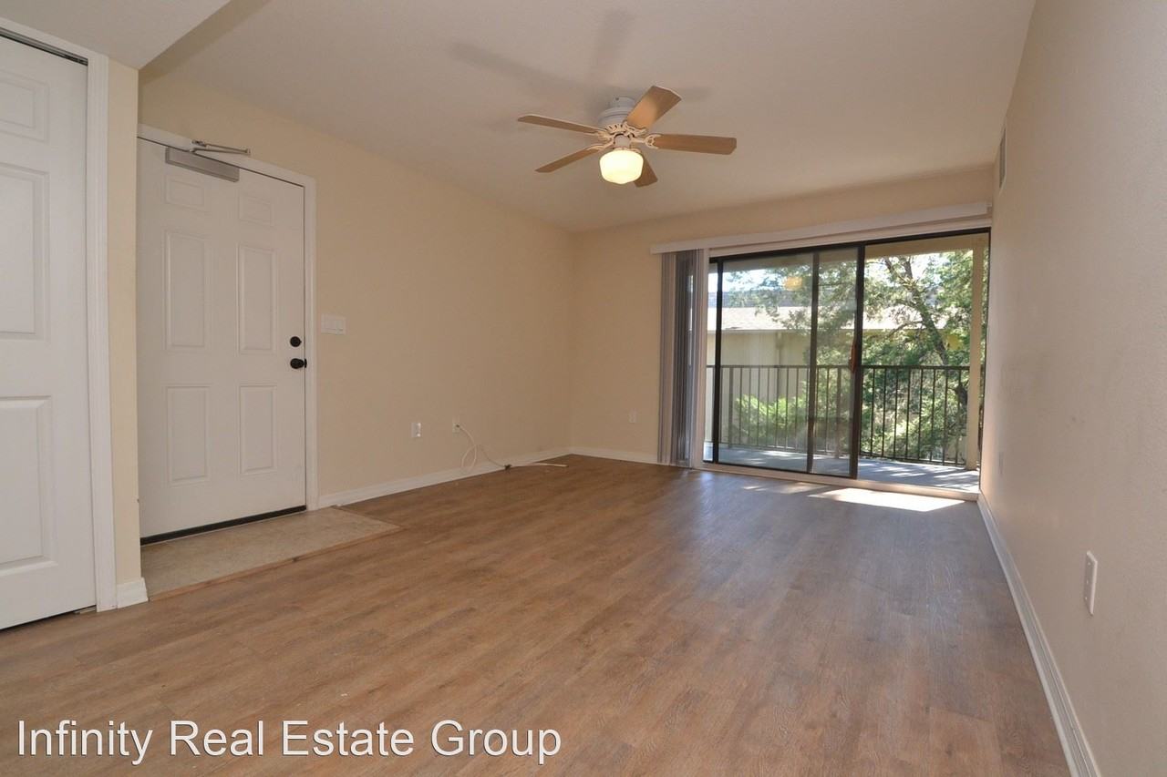 220 Moree Loop #8 - Photo 2 of 27