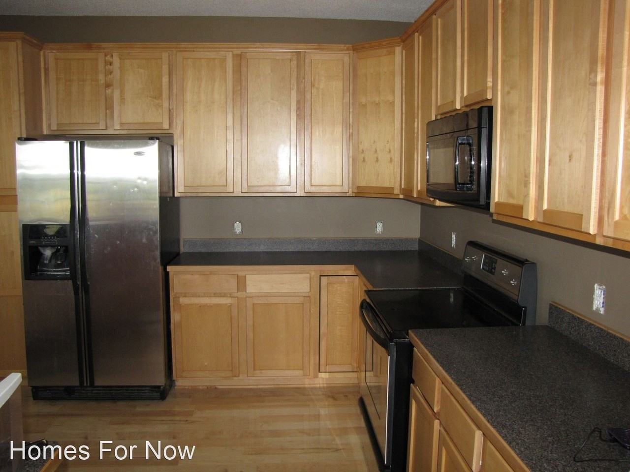 10449 172nd Ln Nw - Photo 3 of 12