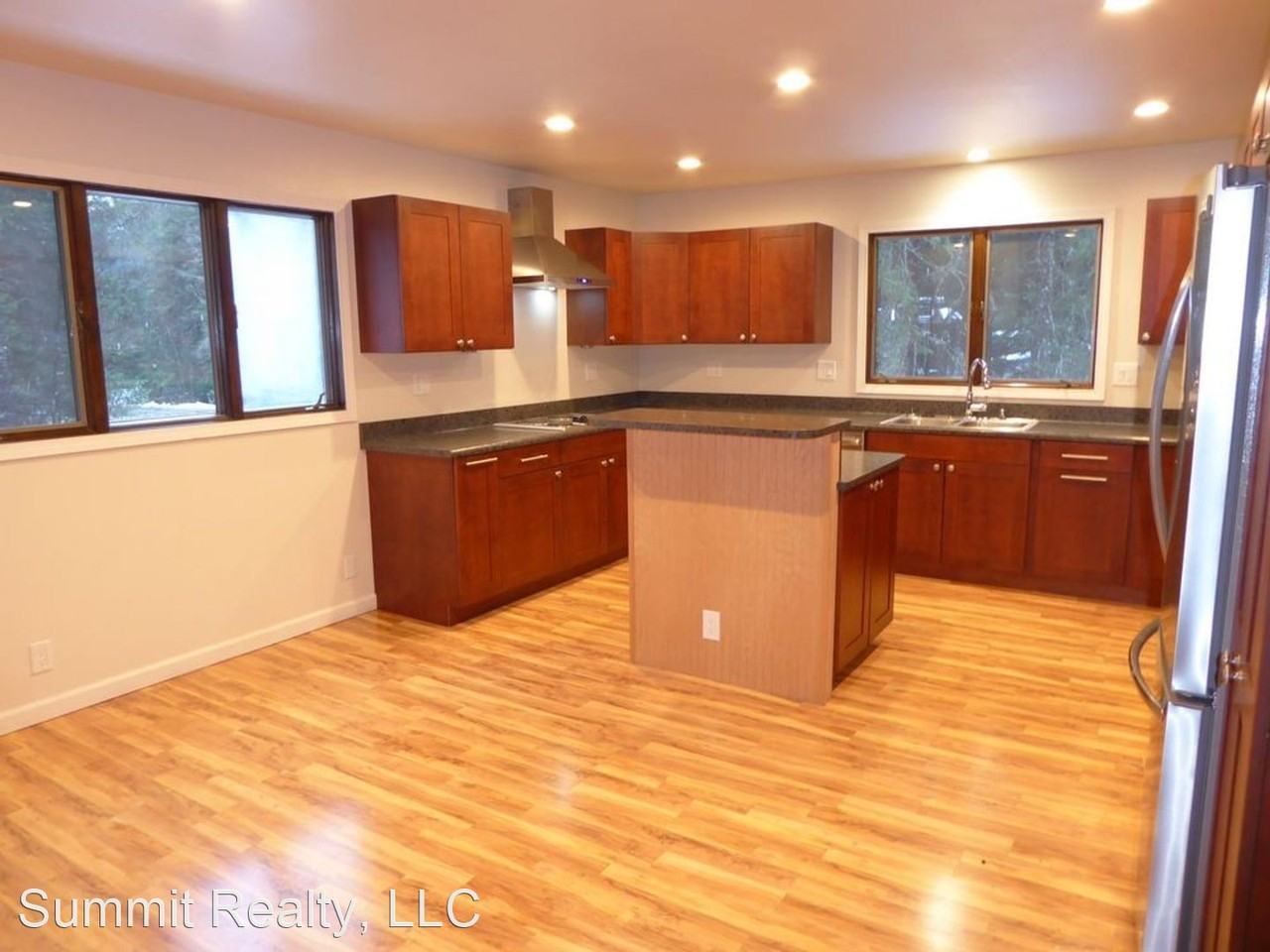 4319 Conifer Ln - Photo 2 of 38