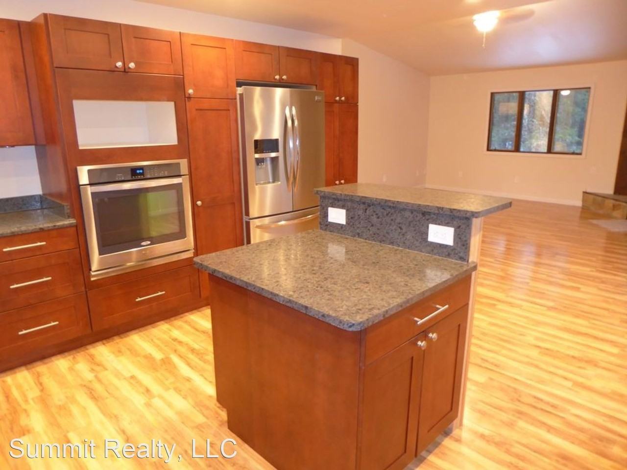 4319 Conifer Ln - Photo 3 of 38