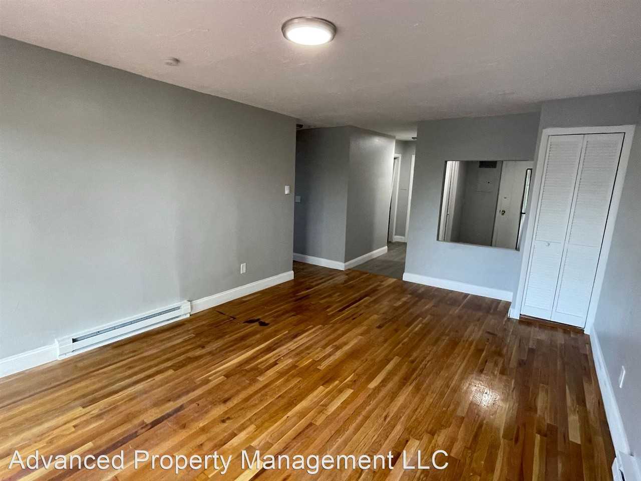 85 Tennis Road - Photo 2 of 5