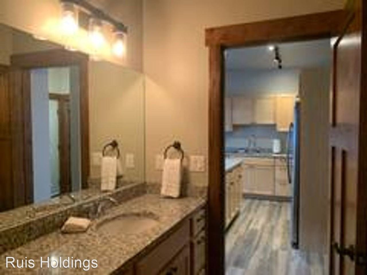 35 5th Street W. - Photo 3 of 10