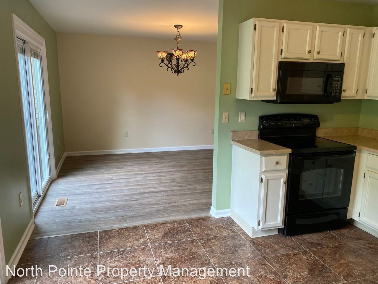 1847 Timber Point Ln - Photo 3 of 26