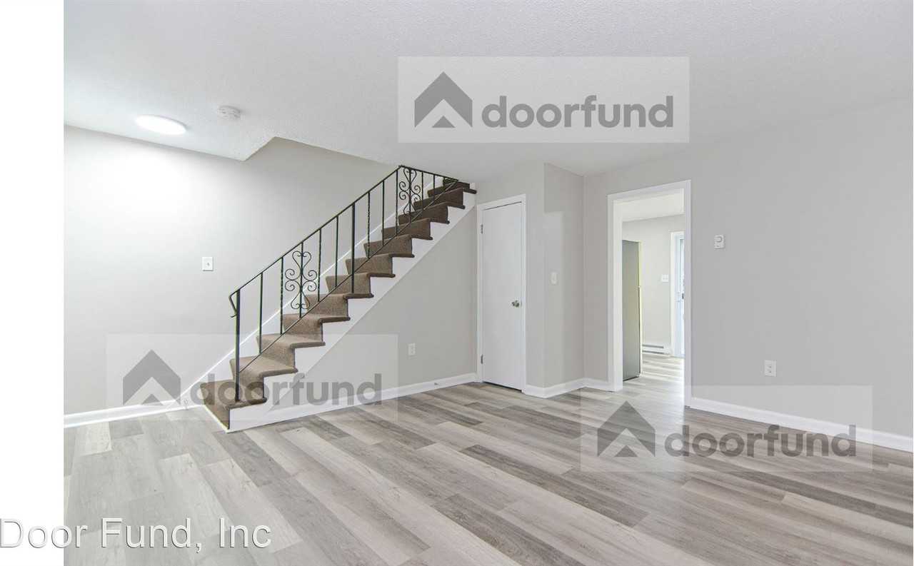 138-208 Columbus Street - Photo 3 of 9