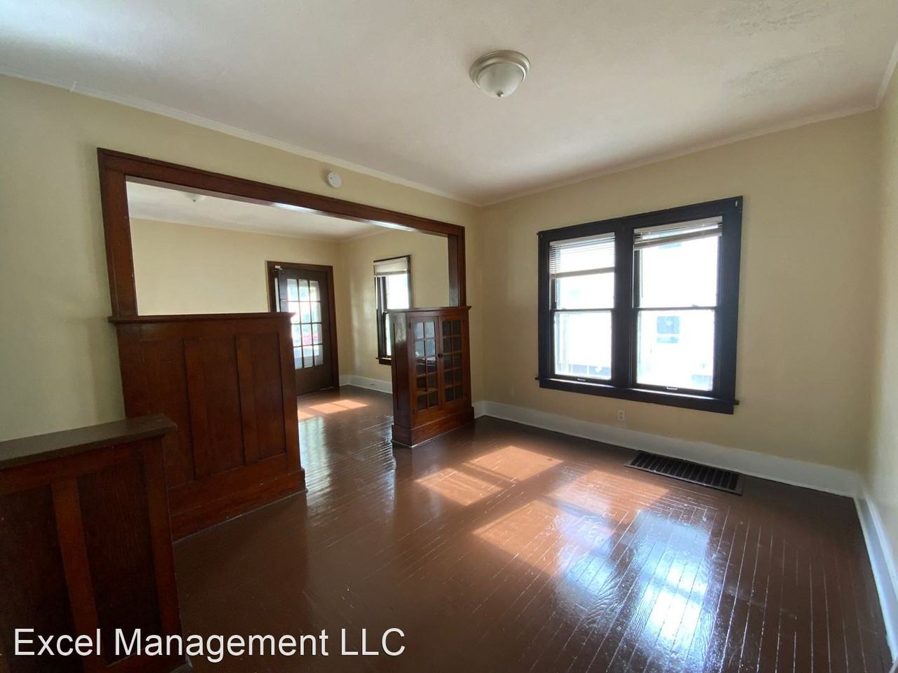 1727 Leer St - Photo 3 of 9