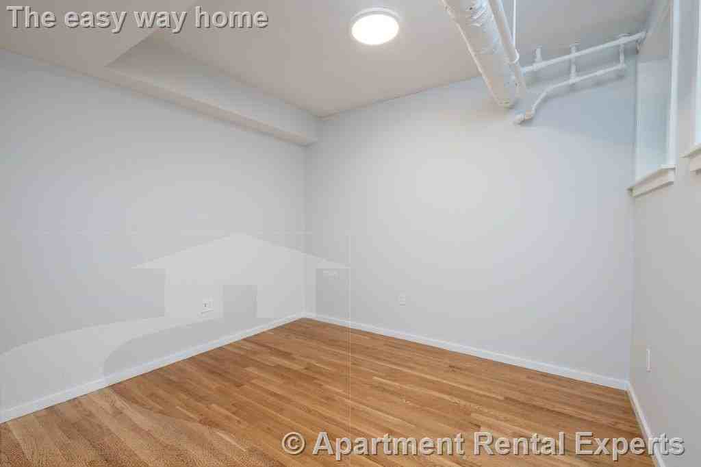 19 Forest St #B1 - Photo 5 of 11
