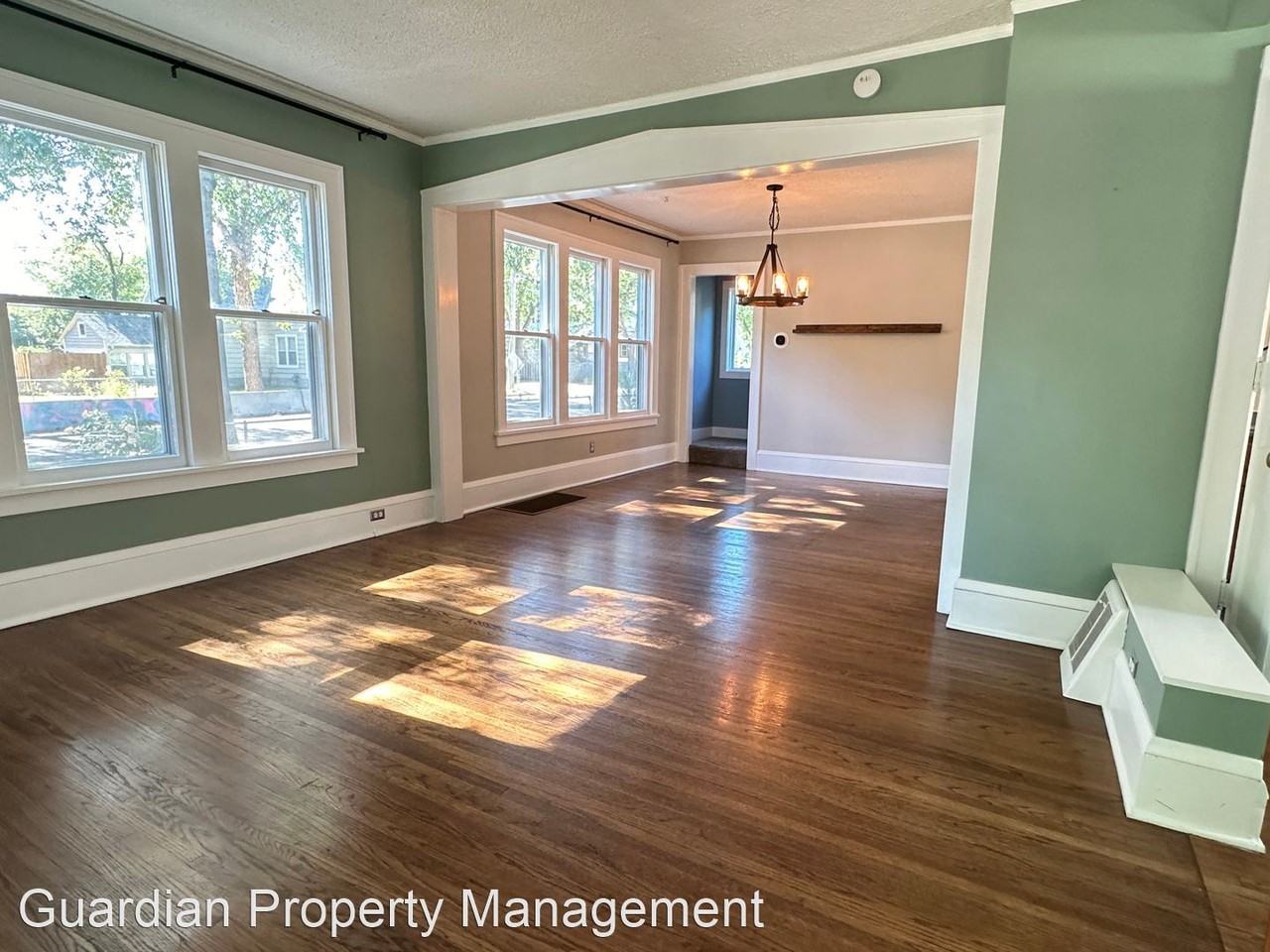 3956 45th Ave S - Photo 3 of 29