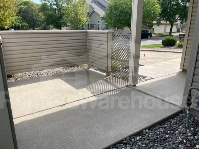 13875 Hyacinth Dr - Photo 2 of 10