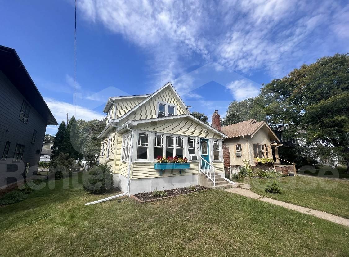 5016 Vincent Ave S - Photo 2 of 10