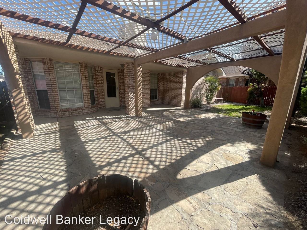 3601 Sierra Rica Dr Nw - Photo 2 of 21