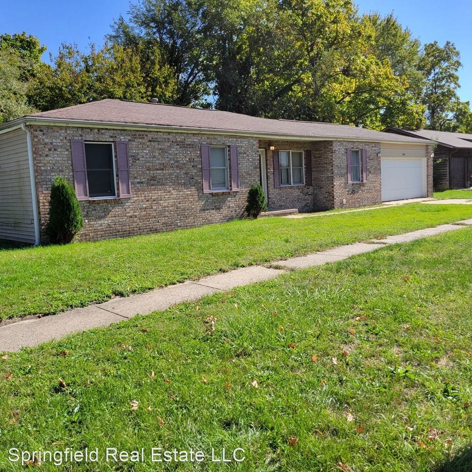 300 S 14th St - Photo 2 of 20