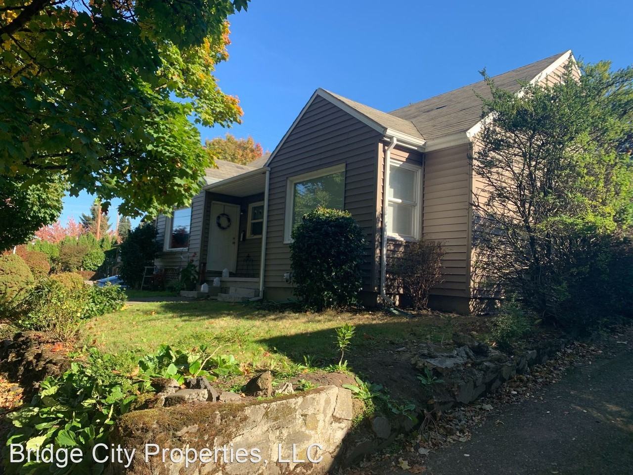 4604-4608 SE 28th Ave. - Photo 2 of 27