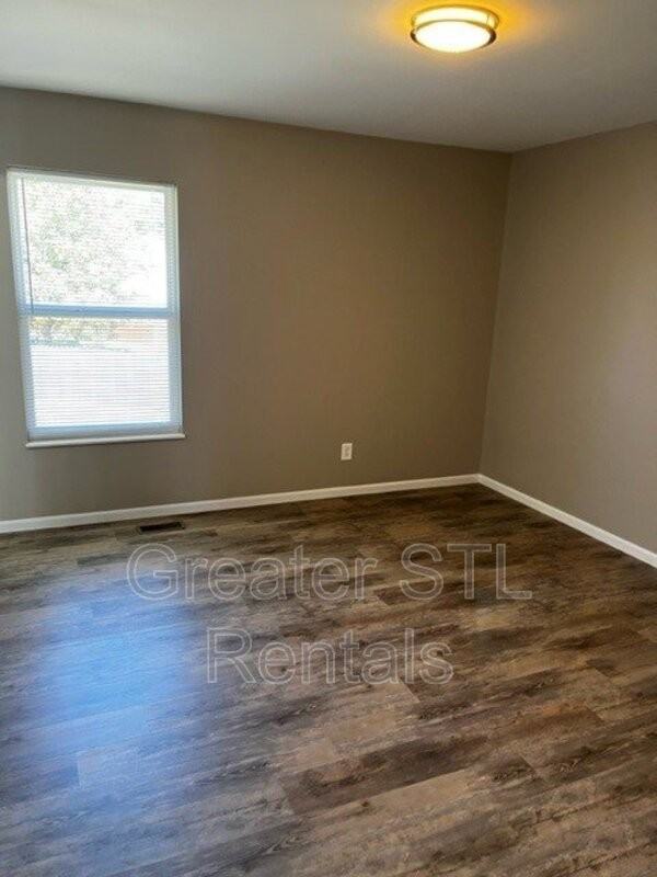 1286 Summergate Pkwy - Photo 7 of 9