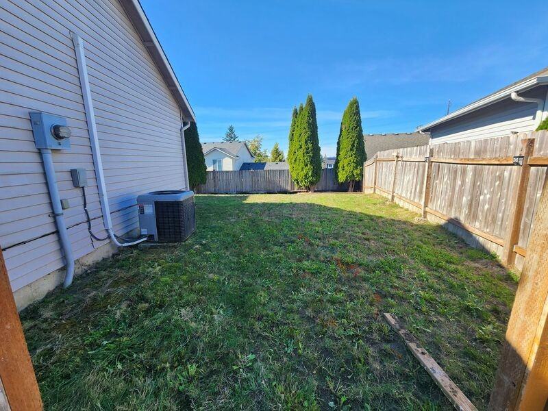 19420 Valley View Dr - Photo 4 of 17