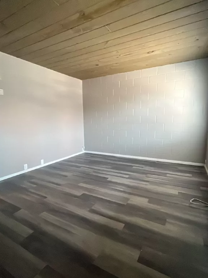 1330 F St #12 - Photo 4 of 5