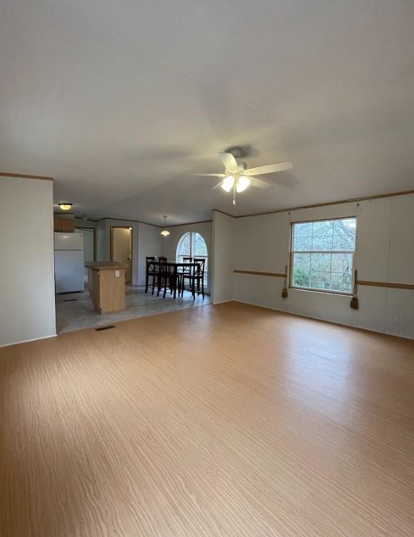 1374 Meadowlark Ln - Photo 3 of 13