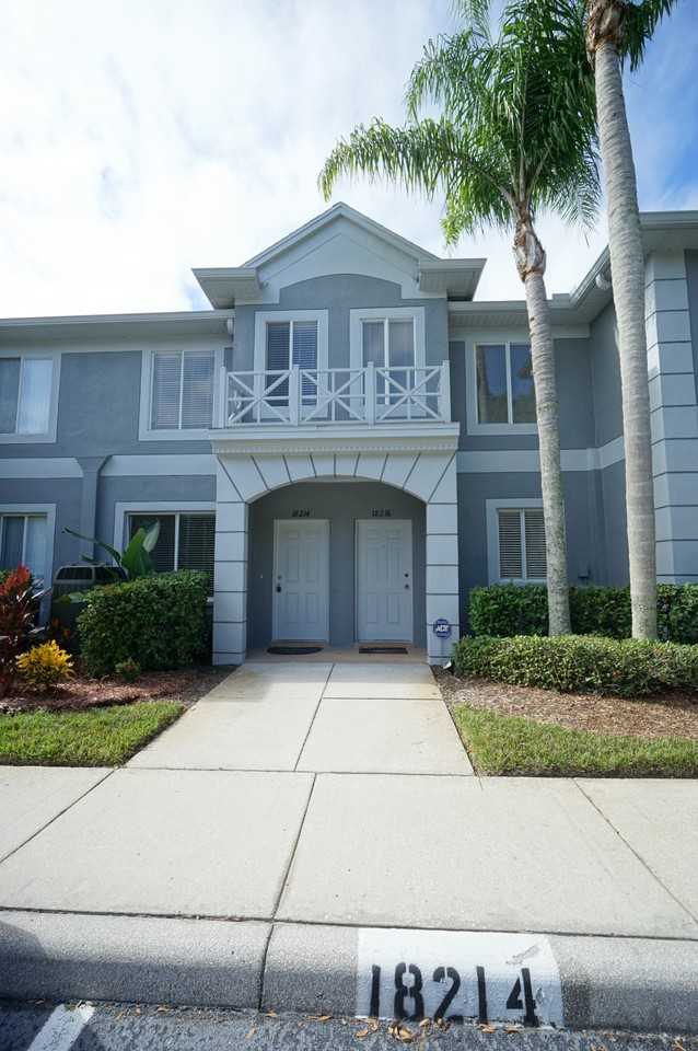 18214 Paradise Point Dr - Photo 2 of 33