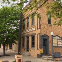 822 Main St - Photo 1 of 1