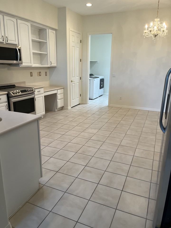 33110 N 72nd Pl - Photo 3 of 19