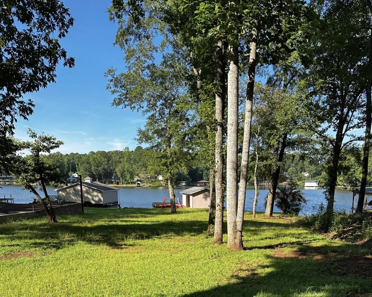 104 Woodhaven Dr #NA - Photo 2 of 19