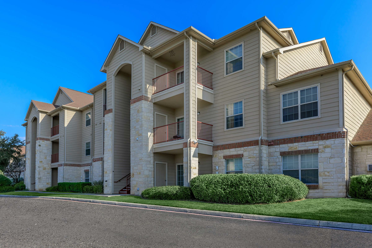 Willowbend Apartments - 8330 Potranco Rd San Antonio TX | Zumper