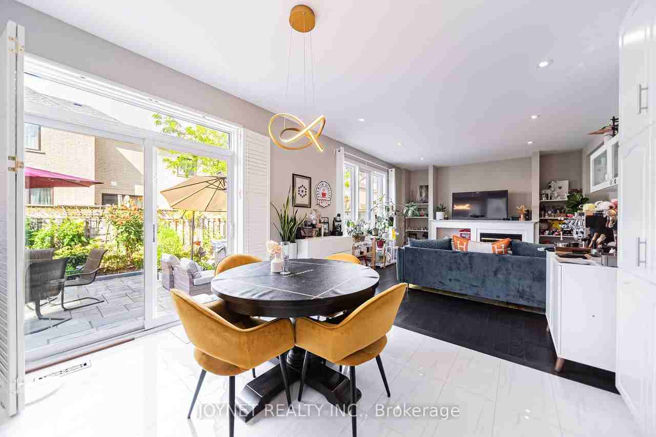 36 Newbridge Avenue - Photo 3 of 20