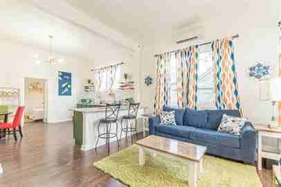 120 Glorietta #2 - Photo 3 of 21