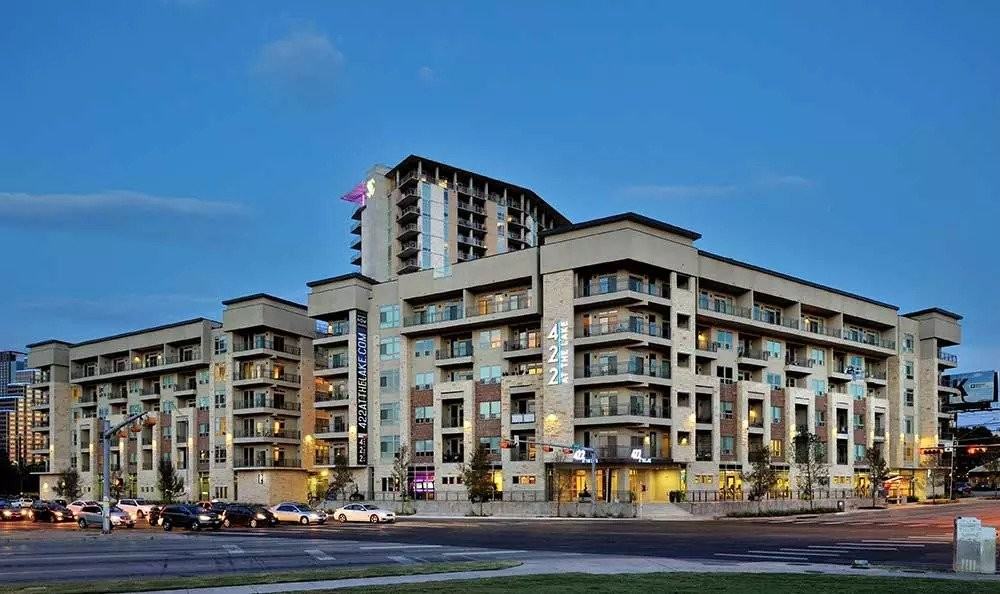 423 W Riverside Dr #A2-24