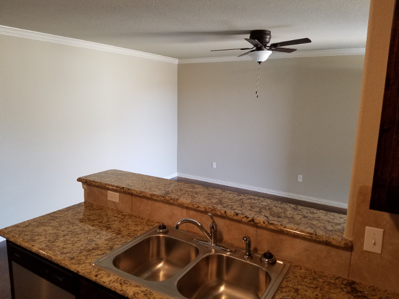 103 Crossfire Ct - Photo 2 of 13