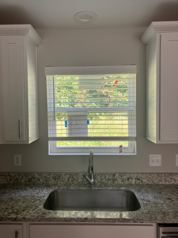 1313 Blocker Ln - Photo 3 of 18